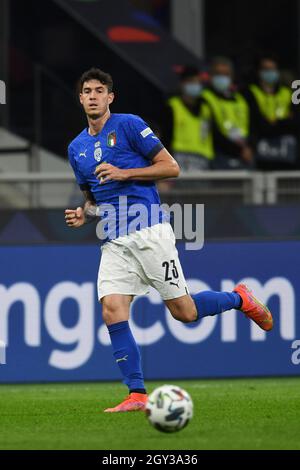 Milan, Italie.06e octobre 2021.Alessandro Bastoni (Italie)Lors du match de l'UEFA 'Ligue des Nations 2020-2021' entre l'Italie 1-2 Espagne au stade Giuseppe Meazza le 6 octobre 2021 à Milan, Italie.(Photo de Maurizio Borsari/AFLO) crédit: AFLO Co. Ltd./Alay Live News Banque D'Images