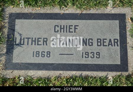 Los Angeles, Californie, États-Unis 5 octobre 2021 Une vue générale de l'atmosphère de la tombe du chef Luther Standing Bear au cimetière Hollywood Forever le 5 2021 octobre à Los Angeles, Californie, États-Unis.Photo par Barry King/Alay stock photo Banque D'Images