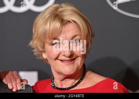 Saskia VESTER (actrice), image unique, motif unique découpé, portrait, portrait,portrait.AUDI GENERATION AWARD 2021, tapis rouge le 6 octobre 2021 à Muenchen/ALLIANZAREN A. Banque D'Images