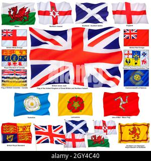 Drapeaux relatifs au Royaume-Uni ou à la famille royale britannique.Isolé sur blanc pour découpe. Banque D'Images