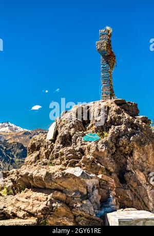 Monument Cruz Del Condor au Colca Canyon au Pérou Banque D'Images