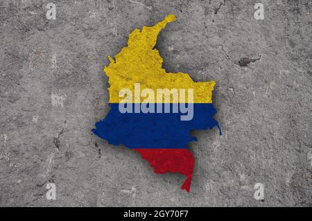 Carte et drapeau de la Colombie sur le béton abîmé Banque D'Images