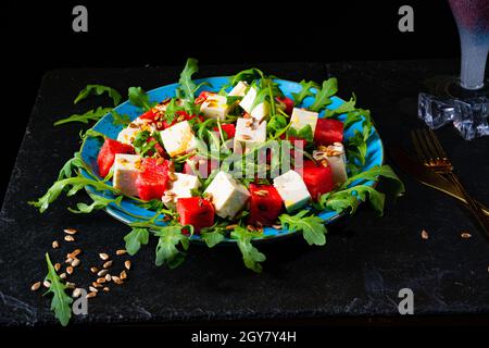 Salade de pastèque au roquette et au fromage feta Banque D'Images