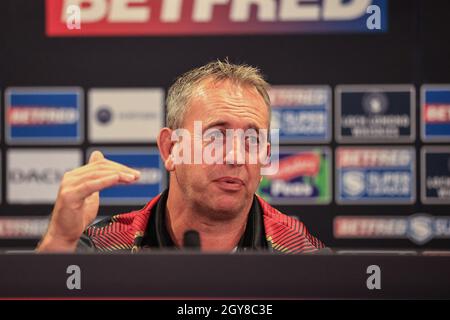 Manchester, Royaume-Uni.07e octobre 2021.Steve McNamara entraîneur en chef de Catalans Dragons parle à la presse à venir aller la Grande finale à Manchester, Royaume-Uni le 10/7/2021.(Photo de Mark Cosgrove/News Images/Sipa USA) crédit: SIPA USA/Alay Live News Banque D'Images