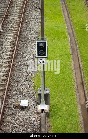 Des signaux lumineux sont émis par les stations de métro de Medellin, Colombie Banque D'Images