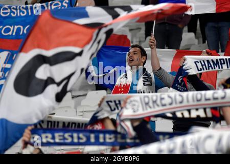 Turin, Italie.07e octobre 2021.Supporters de la France lors du match de demi-finale de football de la Ligue des Nations de l'UEFA entre la Belgique et la France au stade Juventus de Turin (Italie), le 7 octobre 2021.Photo Andrea Staccioli/Insidefoto crédit: Insidefoto srl/Alamy Live News Banque D'Images