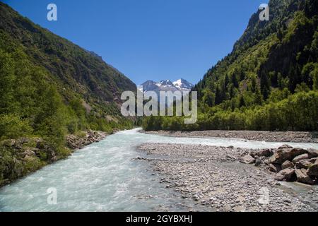 Le fleuve Veneon dans la région des Oisans, France Banque D'Images