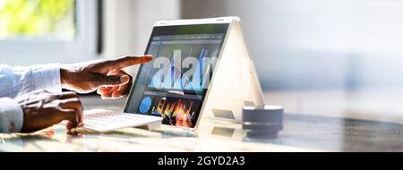 Analyse des données du tableau de bord KPI sur un ordinateur portable professionnel Banque D'Images