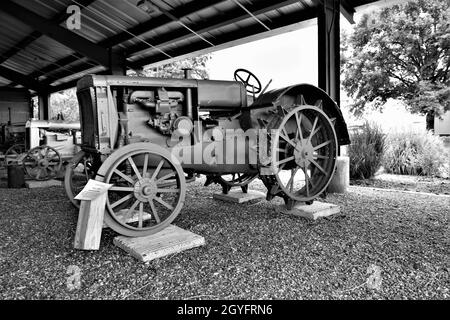 Un tracteur 1934 Oliver, Hart-Parr, modèle 28-44. Banque D'Images