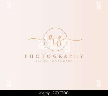Logo RS féminin.Utilisable pour les logos nature, salon, Spa, cosmétique et Beauté.Elément de modèle de logo Flat Vector. Illustration de Vecteur