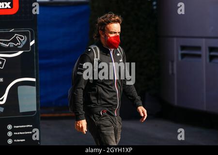 Tuzla, Turquie.08 octobre 2021.Tuzla, Turquie.8 octobre 2021 : Parc d'Istanbul, à Tuzla, Turquie.8 octobre 2021 : Tuzla, Turquie.8 octobre 2021 : ALONSO Fernando (spa), Alpine F1 A521, portrait lors du Grand Prix de Formule 1 Rolex Turque 2021, 16e tour du Championnat du monde de Formule 1 2021 de la FIA du 8 au 10 octobre 2021 sur le Parc d'Istanbul, à Tuzla, Turquie - photo Xavi Bonilla / DPPI crédit :DPPI Media/Alamy Live News crédit: DPPI Media/Alamy Live News crédit: DPPI Media/Alamy Live News Banque D'Images