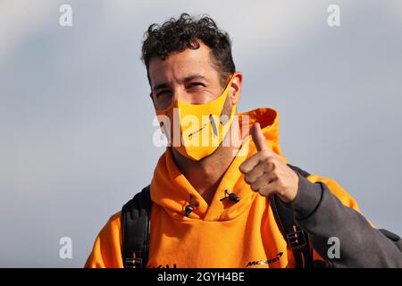 Istanbul, Turquie.08 octobre 2021.Daniel Ricciardo (AUS) McLaren.Grand Prix de Turquie, vendredi 8 octobre 2021.Istanbul, Turquie.Crédit : James Moy/Alay Live News Banque D'Images