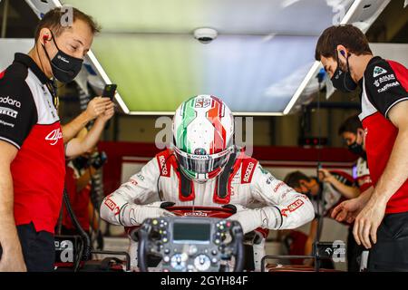 Tuzla, Turquie.08 octobre 2021.Tuzla, Turquie.8 octobre 2021 : Parc d'Istanbul, à Tuzla, Turquie.8 octobre 2021 : Tuzla, Turquie.8 octobre 2021 :GIOVINAZZI Antonio (ita), Alfa Romeo Racing ORLEN C41, portrait au cours de la Formule 1 Rolex Turque Grand Prix 2021, 16e tour du Championnat du monde Formule 1 2021 de la FIA du 8 au 10 octobre 2021 sur le Parc d'Istanbul, à Tuzla, Turquie - photo Xavi Bonilla / DPPI crédit:DPPI Media/Alamy Live News crédit: DPPI Media/Alamy Live News crédit: DPPI Media/Alamy Live News Banque D'Images