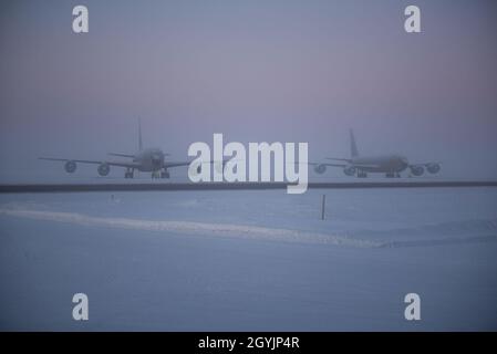 La ligne de vol semble et se sent de façon très externe lorsque la température tombe à -42ºF dans l'intérieur de l'Alaska, base aérienne d'Eielson, le 9 janvier 2020.Debout sur l'alerte 24/7/365, les aviateurs de la 168e Escadre sont toujours prêts dans les conditions météorologiques les plus difficiles que l'intérieur de l'Alaska peut leur jeter.(É.-U.Photo de la Garde nationale aérienne par le sergent d'état-major.Adam Keele) Banque D'Images