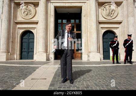 Rome, Italie.08 octobre 2021.Le scientifique Giorgio Parisi, Prix Nobel de physique pour 2021 entre dans la Chambre basse.Rome (Italie), 8 octobre 2021 photo Samantha Zucchi Insidefoto crédit: Insidefoto srl/Alamy Live News Banque D'Images