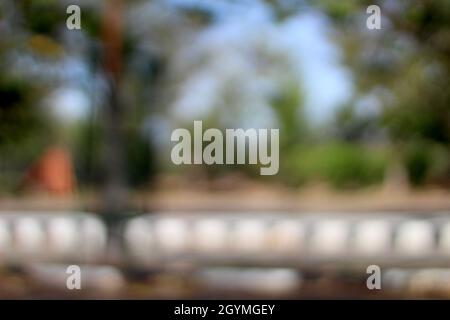 fond flou abstrait, vue extérieure du parc naturel en effet bookeh avec caméra Banque D'Images