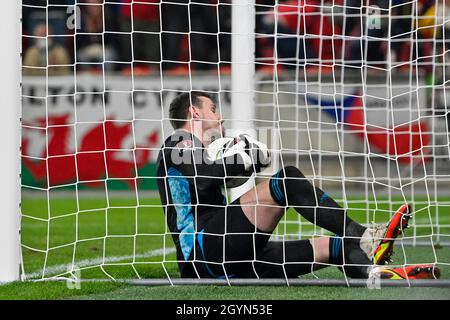 Prague, République tchèque.08 octobre 2021.Le gardien de but du pays de Galles Danny Ward a reçu le deuxième but lors du match de qualification européen de la coupe du monde de la FIFA - Groupe E, Tchéquie contre le pays de Galles à Prague, République Tchèque, le 8 octobre 2021.Crédit : vit Simanek/CTK photo/Alay Live News Banque D'Images