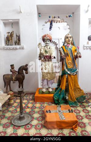 UDAIPUR, INDE - 14 FÉVRIER 2017 : expositions du musée à Bagore ki Haveli à Udaipur, État du Rajasthan, Inde Banque D'Images