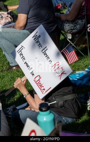 St. Paul, Minnesota.Arrêtez la manifestation du mandat.Manifestation pour mettre fin aux mandats et passeports relatifs aux vaccins.Mouvement anti-vaccin. Banque D'Images