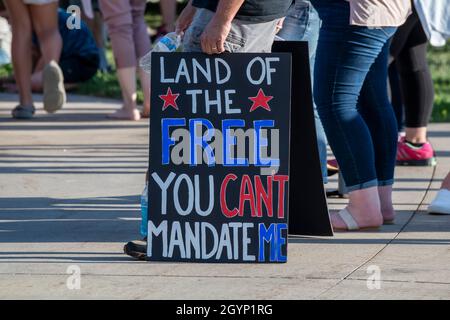St. Paul, Minnesota.Arrêtez la manifestation du mandat.Manifestation pour mettre fin aux mandats et passeports relatifs aux vaccins.Mouvement anti-vaccin. Banque D'Images