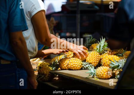 L'ananas à Saint Paul, Ile de la place du marché Banque D'Images