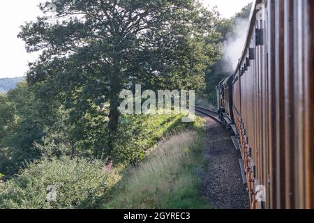 Sheringham, Norfolk, Royaume-Uni - SEPTEMBRE 14 2019: Photo sur le déplacement de côté de 1924 LNER Quad Art Set 48661-4 voiture de tourisme vintage Banque D'Images