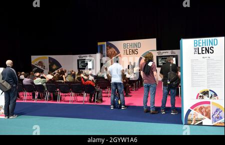 « Behind the Lens » au « The Photography Show & the Video Show » National Exhibition Centre (NEC) Birmingham, Royaume-Uni Banque D'Images