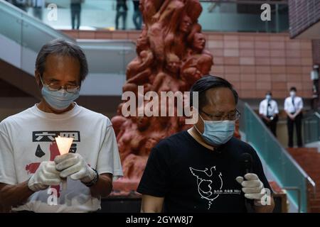 Hong Kong, Chine.2 mai 2021.Les organisateurs de la veillée annuelle de Hong Kong le 4 juin rendent hommage aux victimes du massacre de Tiananmen en 1989.l'Université de Hong Kong (HKU) a informé l'organisateur de la veillée du massacre de Tiananmen de Hong Kong le 4 juin, de retirer le pilier de la honte avant la date limite du 13 octobre,5 hLe pilier de la honte créé par l'artiste danois Jens Galschià¸t a été érigé et exposé à l'Université de Hong Kong pendant 24 ans depuis 1997.(Image de crédit : © Alex Chan TSZ Yuk/SOPA Images via ZUMA Press Wire) Banque D'Images