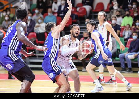 Italie, Casale 9 octobre 2021 match du championnat italien de basket-ball A1 Bertram Derthona Panier Tortona vs Happy Casa Brindisi (78-87) Banque D'Images