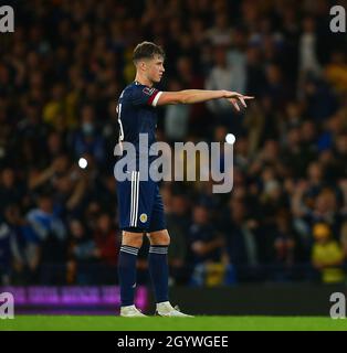 Hampden Park, Glasgow, Royaume-Uni.9 octobre 2021.Qualification de football de la coupe du monde de la FIFA, Ecosse contre Israël ; Jack Hendry d'Ecosse crédit: Action plus Sports/Alamy Live News Banque D'Images