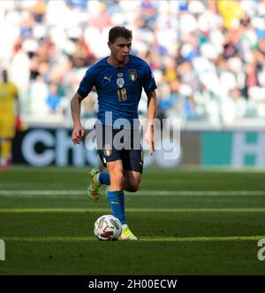 Turin, Italie.10 octobre 2021.Nicolo Barella (Italie) lors de la Ligue des Nations de l'UEFA, troisième place de match de football entre l'Italie et la Belgique le 10 octobre 2021 au stade Allianz à Turin, Italie - photo Nderim Kaceli/DPPI crédit: DPPI Media/Alay Live News Banque D'Images