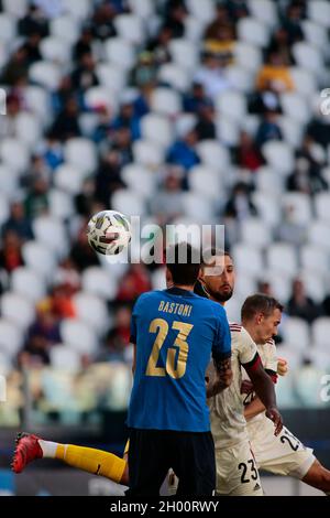 Turin, Italie.10 octobre 2021.Alessandro Bastoni (Italie) lors de la Ligue des Nations de l'UEFA, troisième place de match de football entre l'Italie et la Belgique le 10 octobre 2021 au stade Allianz à Turin, Italie crédit: Live Media Publishing Group/Alay Live News Banque D'Images