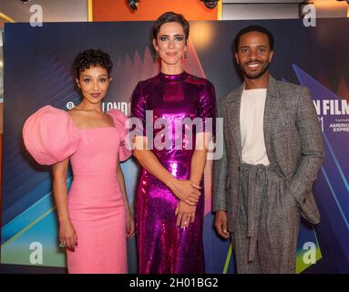 LONDRES, ANGLETERRE 8 octobre 21 : Ruth Negga, Rebecca Hall et Andre Holland assistent à la première européenne de passage au Curzon Mayfair, Londres, Royaume-Uni, le 8 octobre 2021.Photo de Gary Mitchell/Alay Live News Banque D'Images