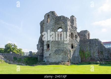 Entrée au château de Denbigh, Denbigh (Dinbych), Denbighshire (Sir Ddinbych), pays de Galles, Royaume-Uni Banque D'Images