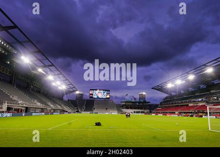 Ciel orageux au-dessus d'Audi Field, à Washington DC Banque D'Images