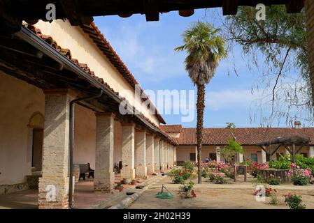 La Mission historique San Antonio de Padoue a été fondée en 1771, près de Jolon CA Banque D'Images