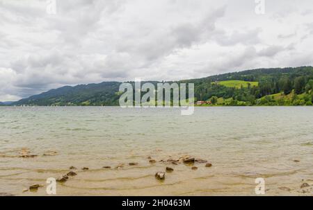 Paysage autour de la grosse Alpsee, un lac près d'Immenstadt en Bavière, Allemagne Banque D'Images