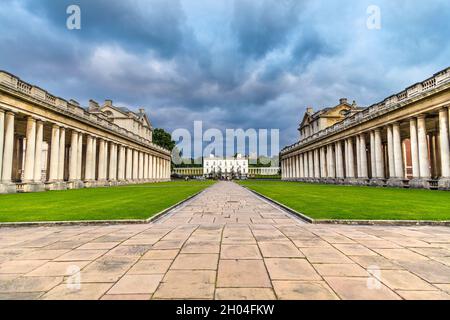 King William court et Queen Mary court au Old Royal Naval College, Greenwich, Londres, Royaume-Uni Banque D'Images