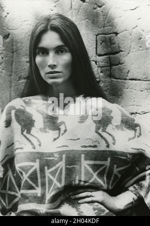 Emmylou Harris, auteur-compositeur américain, 1981 Banque D'Images