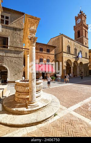 Pienza Val d'Orcia Toscane Italie.Piazza Square Pio II Banque D'Images