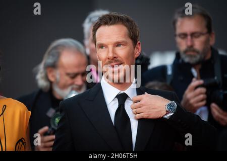 Londres, Royaume-Uni.11 octobre 2021.Benedict Cumberbatch arrive pour la première britannique de «la puissance du chien», au Royal Festival Hall de Londres pendant le BFI London film Festival Date de la photo: Dimanche 11 octobre 2021.Le crédit photo devrait se lire: Matt Crossick/Empics/Alamy Live News Banque D'Images