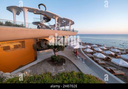 Club de plage d'Antasia, plage de SODAP, Paphos, Chypre Banque D'Images