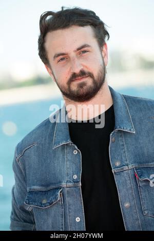 Niels Rahou assiste à la photocall Diana Boss lors de la 4ème édition du Festival International de Cannes (Canneseries) à Cannes, le 11 octobre 2021, en France.Photo de David Niviere/ABACAPRESS.COM Banque D'Images