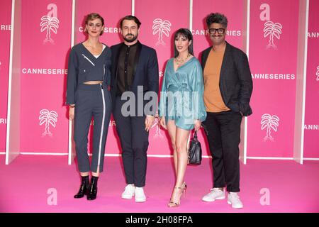 Marion Seclin, Niels Rahou, Moon A et Sébastien Follin participent à la 4ème édition du Festival International de Cannes (Canneseries) à Cannes, le 11 octobre 2021, en France.Photo de David Niviere/ABACAPRESS.COM Banque D'Images