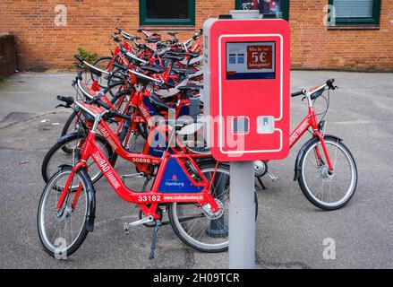 '25.06.2021, Allemagne, Hambourg, Hambourg - Stadtrad Hamburg, location de vélos, système public de location de vélos.00X210625D538CAROEX.JPG [VERSION DU MODÈLE : NON, P Banque D'Images