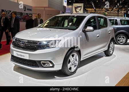 Voiture Dacia Sandero présentée au salon de l'automobile de Paris.Paris, France - 2 octobre 2018. Banque D'Images