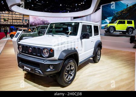 Suzuki Jimny quatre roues motrices mini SUV tout-terrain présenté au salon de l'automobile de Paris.Paris, France - 2 octobre 2018. Banque D'Images