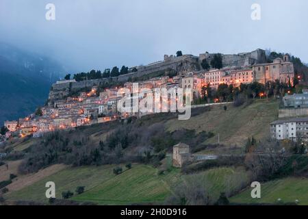 Forteresse de Borbonica, Civitella del Tronto, Teramo, Abruzzes, Italie,Europe Banque D'Images