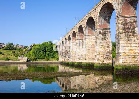 Le viaduc ferroviaire du 19e siècle du pont Royal Border Bridge par Robert Stephenson Berwick-upon-Tweed ou Berwick-on-Tweed Northumberland England GB UK Banque D'Images