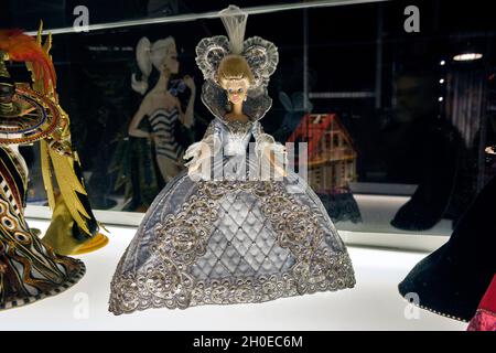 Madame du Barbie, Barbie l'exposition d'icônes au musée Mudec à Milan, Italie Banque D'Images